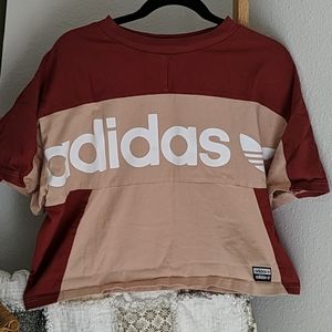 Adidas boxy crop
